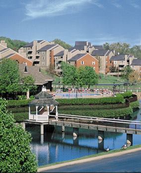 Ridgelake in Nashville, Tenn., is surrounded by mountain views and lush landscaping. The complex features one- and two-bedroom apartments and townhomes.