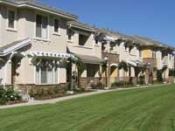 BANKING ON THE FUTURE: Archstone-Smith bought the Oak Creek Apartments in Agoura Hills, Calif.