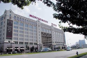 Formerly a Montgomery Ward store and warehouse when it was built in 1928, the eight-story Montgomery Plaza building was coverted into condominiums as part of a larger project to redevelop a 46-acre site.
