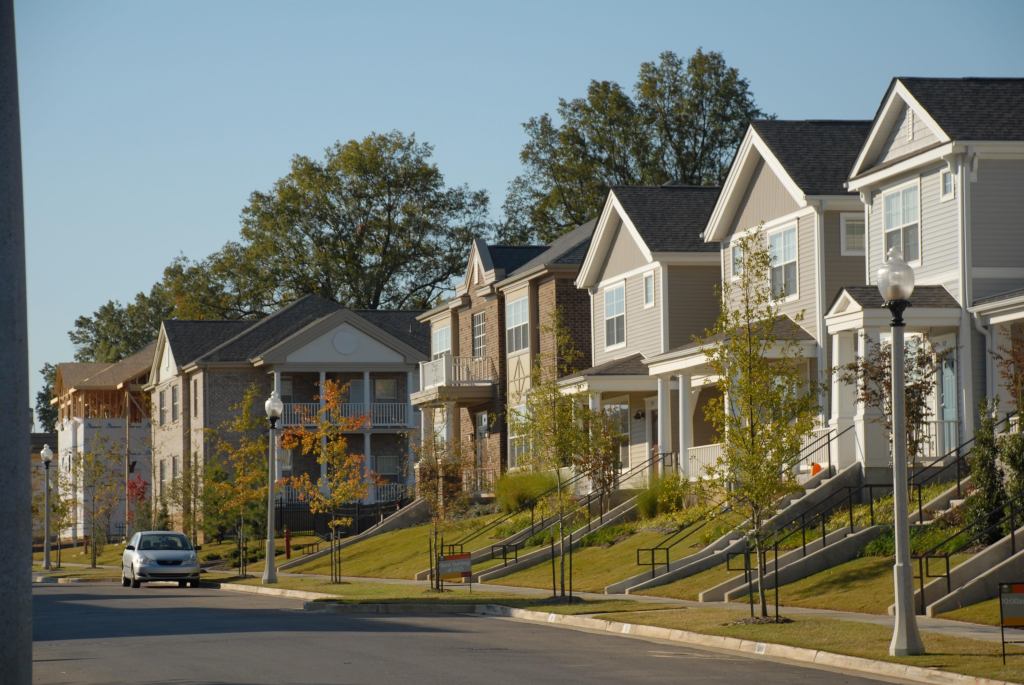 SHOW OFF: University Place, a HOPE VI community in Memphis developed by the Memphis Housing Authority



and McCormack, Baron, and Salazar, exemplifies smart low-rise design.