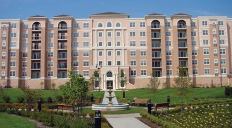 JOINING FORCES: The CPPIB owns a 45 percent interest in AMLI Museum Gardens in Vernon Hills, Ill., as part of a joint venture with Chicago-based AMLI Residential.