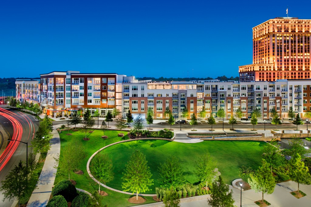 AMLI Buckhead in Atlanta is AMLI's most recent LEED Platinum community. AMLI also developed the adjacent award-winning 1.5-acre Marie Sims Park.