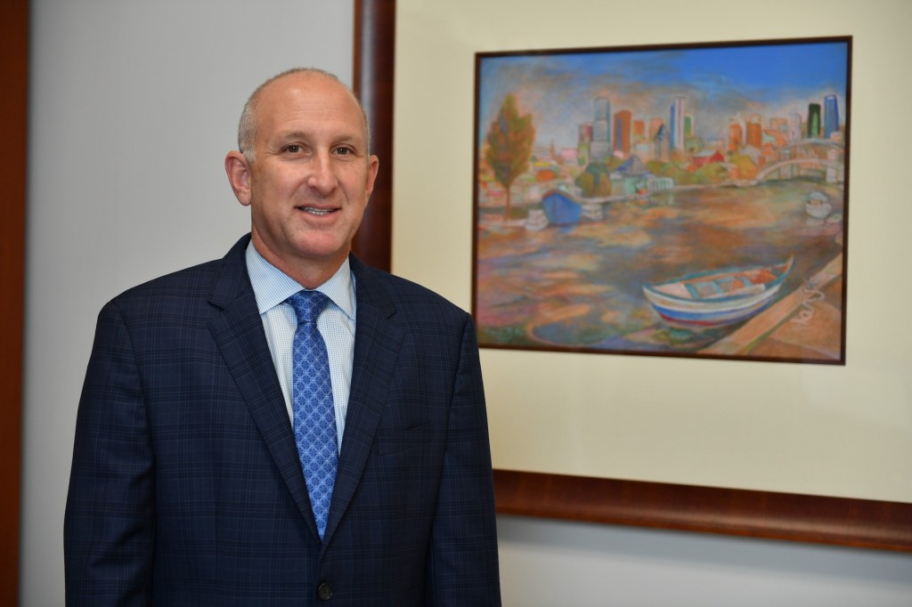 Andrew Hellinger, UrbanX Group.