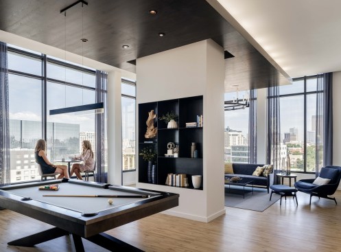 At Aspire 7th & Grant in Denver, Semple Brown Design incorporated partitions in the gathering areas and designed for timeless appeal across a wide demographic range.