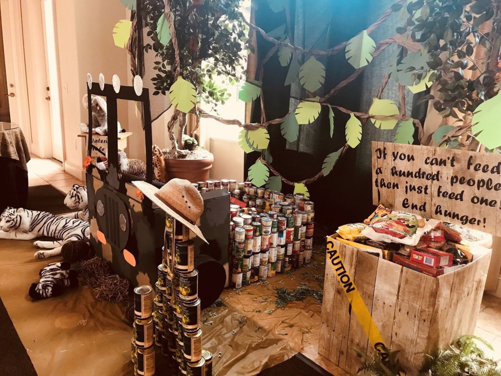 Dayrise Residential communities in Houston, such as Bristol Court, participate in a “Share Your Holidays” drive for food and pet items.