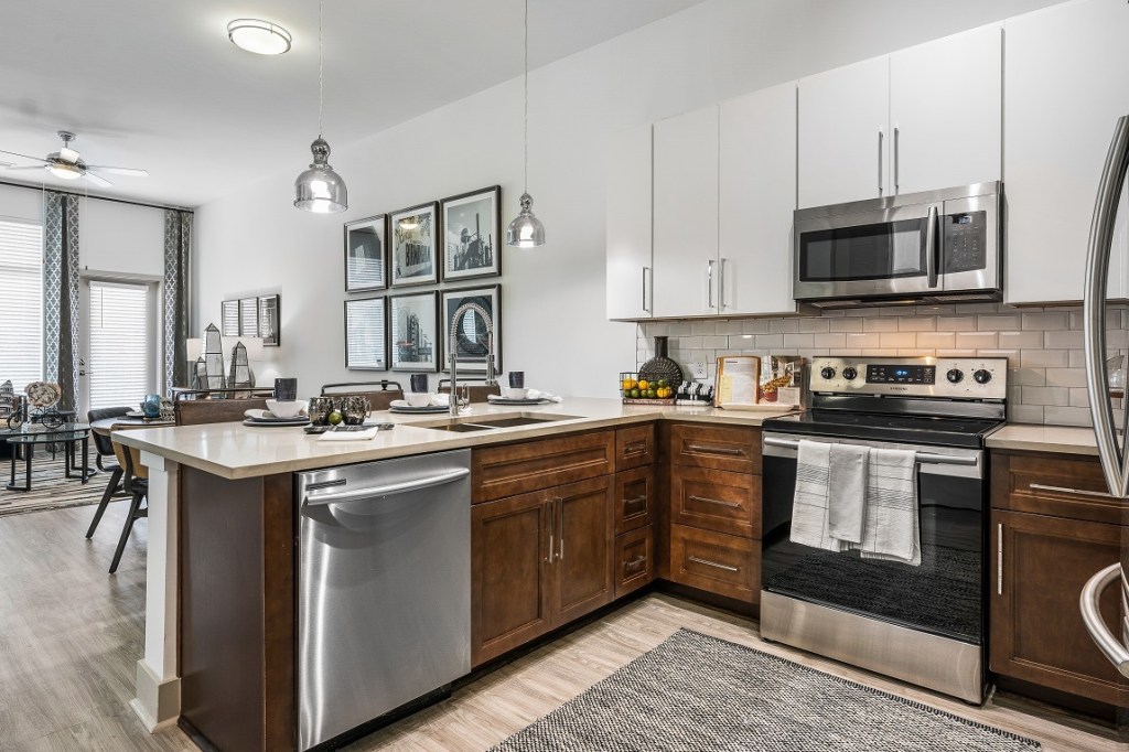 Cortland Vesta features 318 one- and two-bedroom luxury apartments in Birmingham, Alabama.