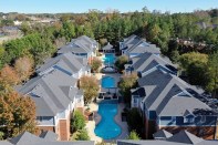 Halston Riverside in Lawrenceville, Georgia, features 412 apartment units and a wealth of community amenities.