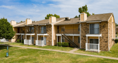 Carrollton Oaks, a 320-unit apartment community in Carrollton, Texas, is part of a two-property portfolio recently acquired by S2 Capital.