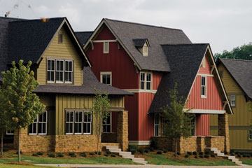 Developer: Capstone Cos.Architect: Dungan Nequette ArchitectsBuilder: Cottage BuildersOpened: August 2006Units: 360Unit Mix: One-bedroom carriage-style to 18-bedroom, four-unit manor-stylestudent condosPrice: $139,000 to $247,000; leases from $1,070 to $2,425