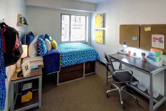 Drexel University's Chestnut Square, developed by ACC, offers suite-style units that have fully furnished bedrooms and private bathrooms for its residents. 