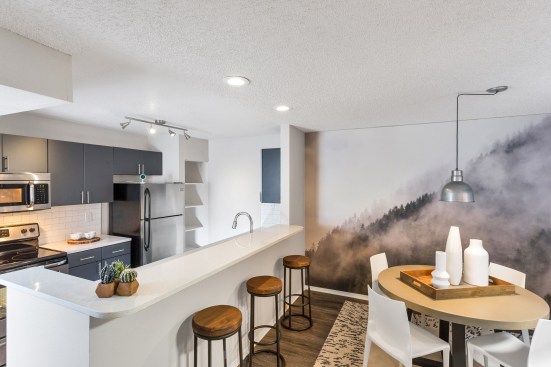 Pensam Residential implemented a water efficiency program at TAVA Waters in Denver. The program reduced resident water consumption and transformed those expense savings into income by educating residents about the total cost of renting their apartments at lease renewal. | Courtesy of TAVA Waters