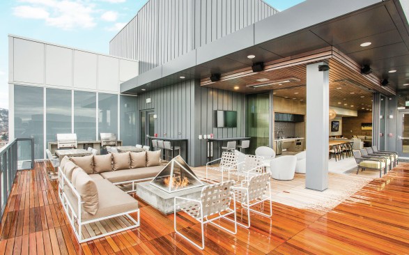 2016 MFE AwardsEditors' Choice WinnerHigh-Rise, GrandBlock 17Wood Partners