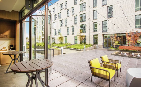 2016 MFE AwardsEditors' Choice WinnerHigh-Rise, GrandBlock 17Wood Partners