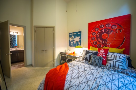 Student apartments at 33 North in Denton, Texas, have private bedrooms with in-room bathrooms.&nbsp;