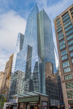 Manhattan high-rise, Park Avenue South, Pritzker Prize, Toll Brothers City Living, Equity Residential