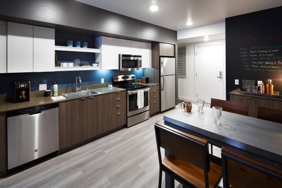 2016 MFE AwardsMid-Rise, GrandAVA Capitol HillAvalonBay Communities