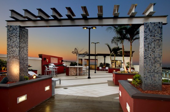 Fusion 1560 in&nbsp;St. Petersburg, Fla., designed by Humphreys & Partners Architecture, has a rooftop space with seating and dining areas and bar space.&nbsp;