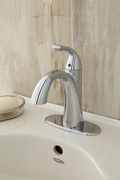 Fluent single-lever lavatory faucet
