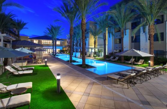 At its properties, such as Broadstone Lincoln in Scottsdale, Ariz., Alliance Residential is taking a “consultative” approach to leasing, getting to know individual prospective residents and what they need. The tack has shown the developer that boomers often enjoy living in buildings with younger residents.
