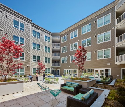 Though the New Haven climate can be cold, people still want to get outside come spring and summer, and College & Crown offers a choice of quiet or lively patios and courtyards.