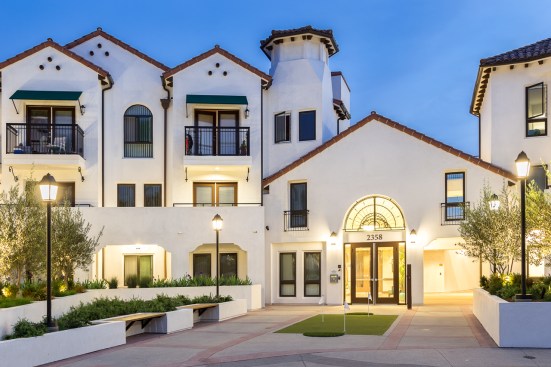 The 76 units range from $485-$835 for one bedroom apartments
and $581-$1,003 for two bedrooms. 
