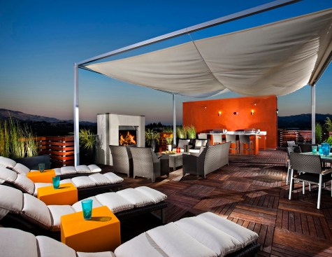 Project of the Year: Mid-Rise555 YVR