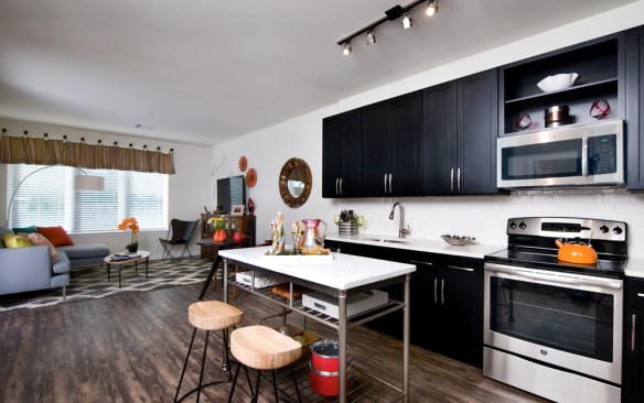 Pedestrian-friendly Modera 44, a mixed-income rental community by Mill Creek Residential, is within walking distance of various shopping, dining, and nightlife venues in downtown Morristown, N.J. The development's kitchens offer quartz countertops and stainless steel, energy-efficient appliances.