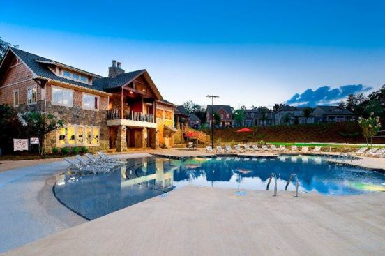 The Retreat at Knoxville  -         School: University of Tennessee  -         Location: Knoxville, Tenn.  -         Opened: August 2010  -         Placement: Off-campus  -         Developer: Landmark Properties  -         Unit Mix: 65 cottages, ranging from three to five bedrooms  -         Development Cost: $64.1 million  -         Rents: $535-$590 per month