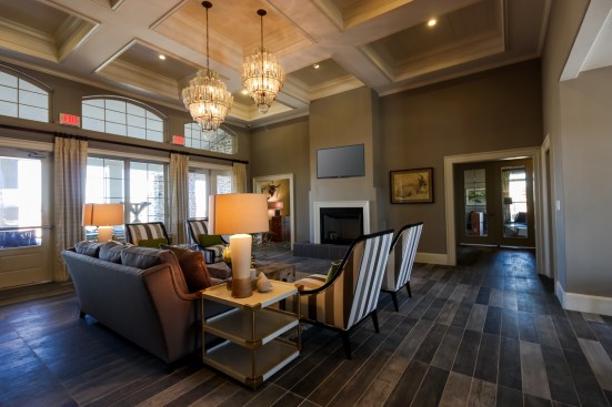 Atlanta apartments, high-end market, luxury apartments, amenities