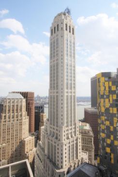 LIVING LARGE: Residents of 20 Exchange Place are treated to 11-foot ceilings and oversized windows that showcase the New York skyline. Kitchens feature stainless steel appliances, granite countertops, and custom-designed European cabinets.