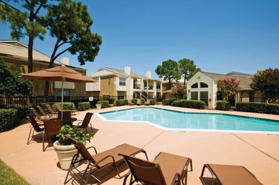 Photographs of the Holly View Apartments as created on August 10, 2012