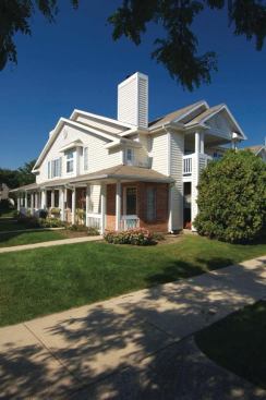 The Arbors of Brookdale in Naperville, Ill., offers well-manicured landscaping, among other amenities.