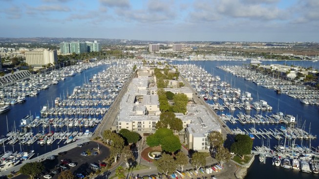 Legacy Partners brought a fresh look and new energy to a waterfront property in Marina del Rey, Calif. Wayfarer Apartments and Marina embraces a nautical theme for the 21st century.