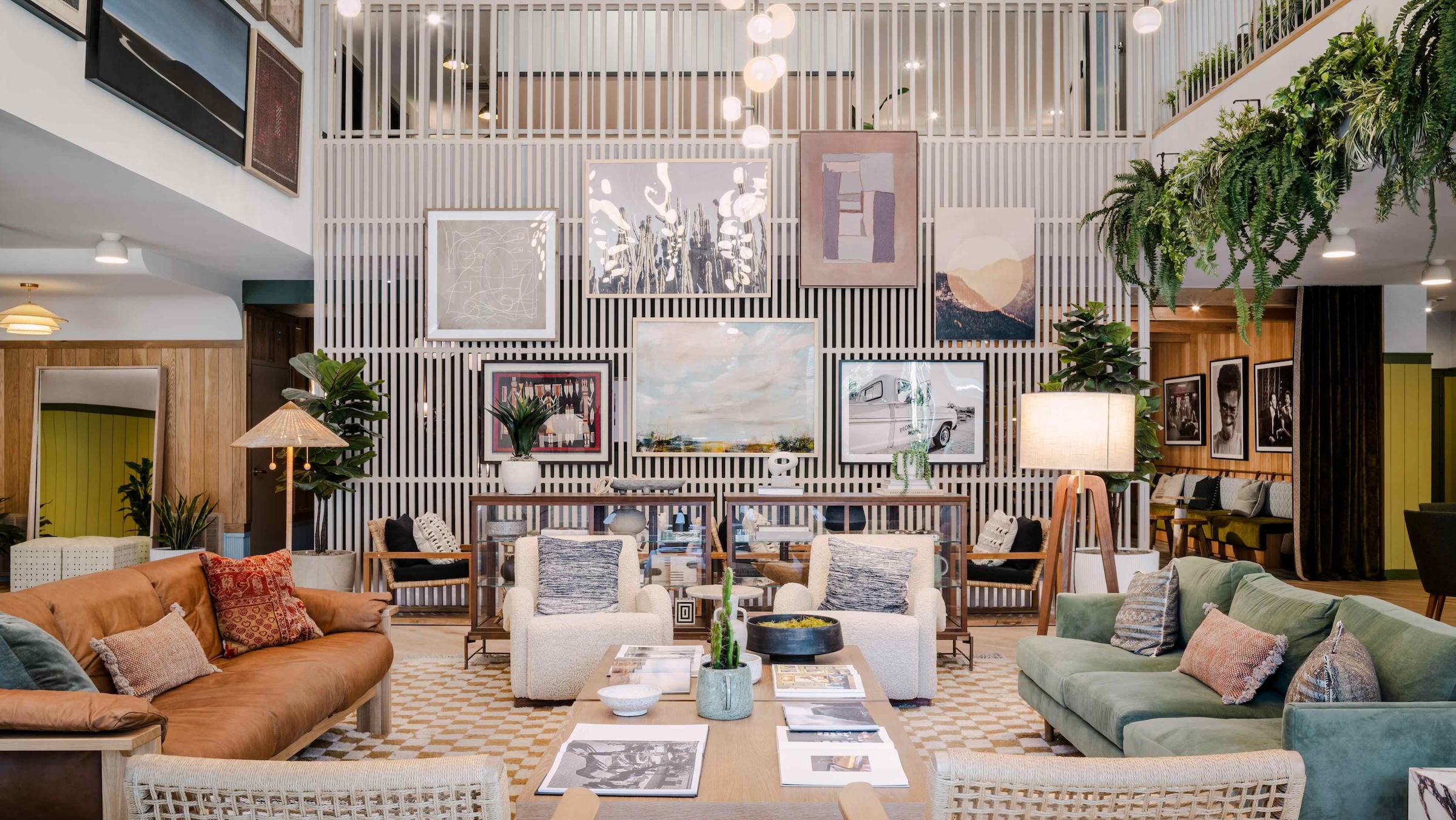 The Best Four Podcast for Marketing & Advertising Grand