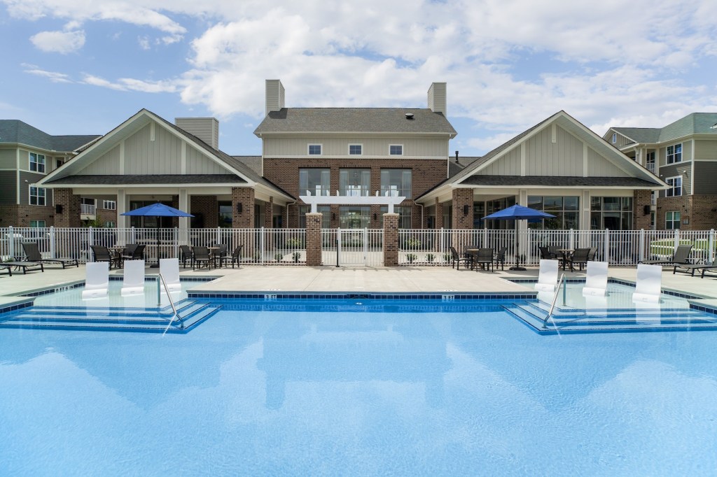 The 268-unit Skybrook Apartments in Huntersville, North Carolina, is part of Blue Ridge Cos.' multifamily portfolio that will now be managed by Willow Bridge Property Co. This modern and vibrant community is just minutes from Uptown Charlotte.